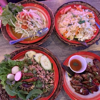 C3 Lounge - Thai Papaya Salad (Thum Mak Hoong), Laab Gai (Chicken), Spicy Lao Sausage-3, Laotian Lao Fried Rice - Lounges Near Me - Las Vegas, Nevada C3 Lounge - Thai Papaya Salad (Thum Mak Hoong), Laab Gai (Chicken), Spicy Lao Sausage-3, Laotian Lao Fried Rice - Lounges Near Me - Las Vegas, Nevada
