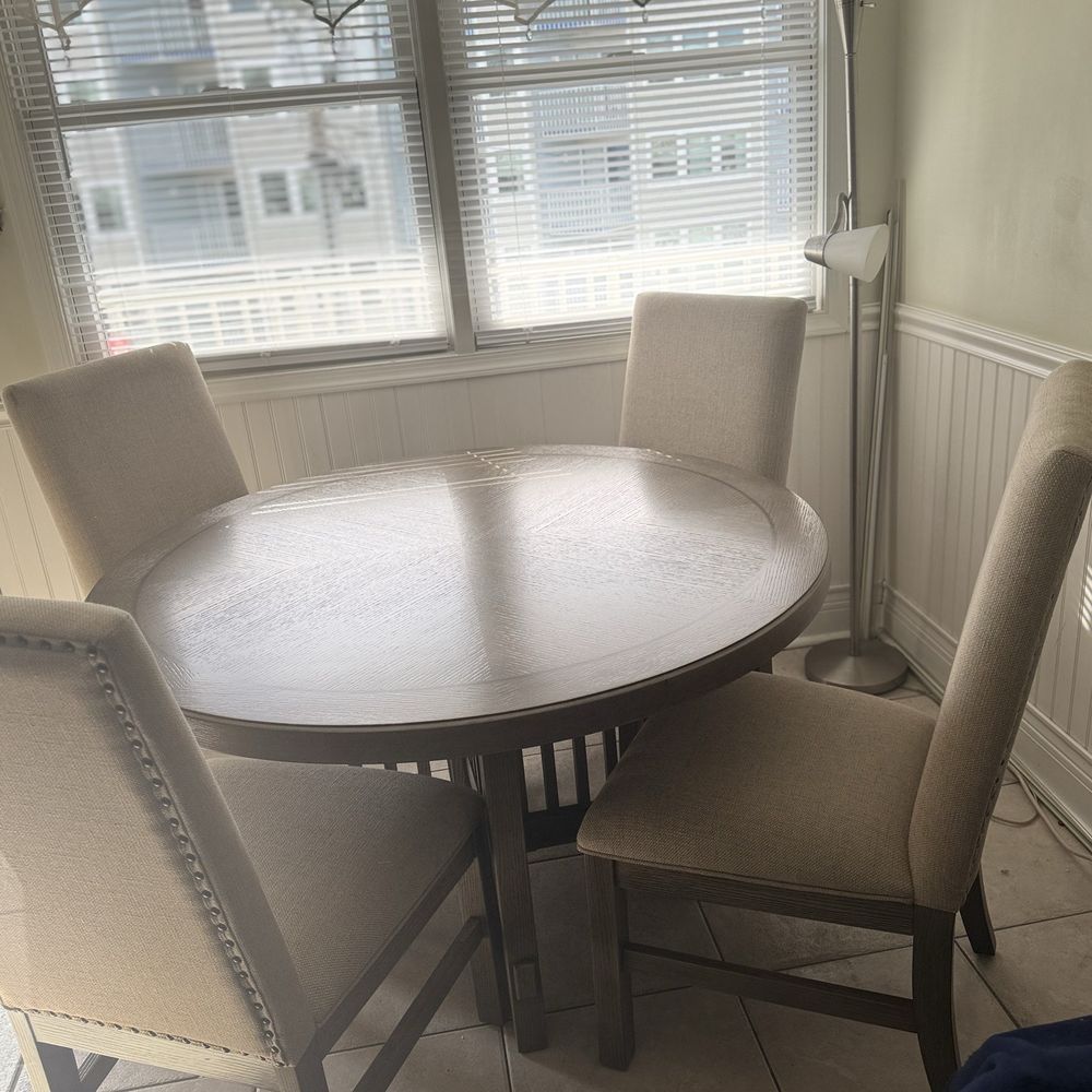 T&S Custom Projects - My table and chairs - Handyman Near Me