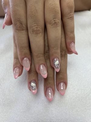Amber T Nails