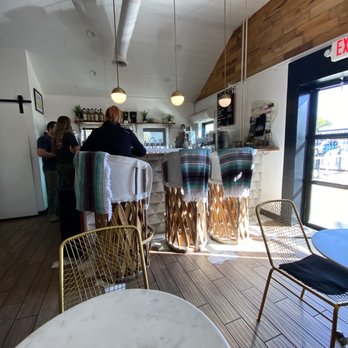 Deseo Coffee Shack - Bar/seating area - Coffee & Tea Near Me - Phoenix, Arizona Deseo Coffee Shack - Bar/seating area - Coffee & Tea Near Me - Phoenix, Arizona