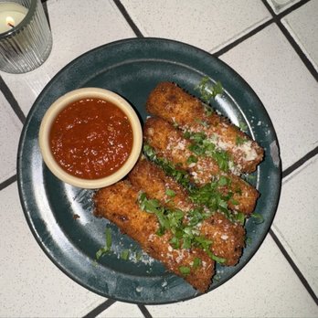 Cosetta - Mozzarella Sticks - Italian Near Me - Santa Monica, California