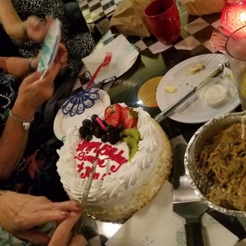 Casa De Pizza - Birthday cake - Pizza Near Me - Granada Hills, California Casa De Pizza - Birthday cake - Pizza Near Me - Granada Hills, California