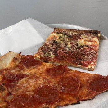Luigi's Pizza - Pepperoni Pie Pizza - Pizza Near Me - Brooklyn, New York