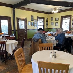 Central Perk - Dining area