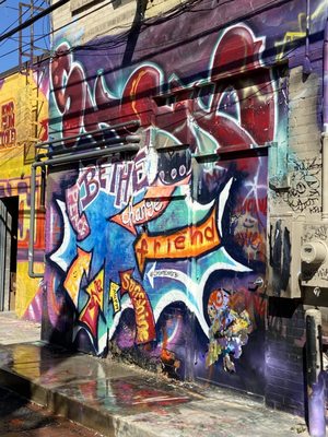 Art Alley by null