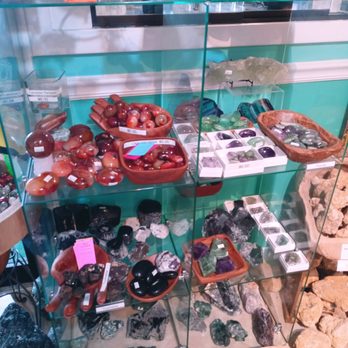 Crystal Earth - Spiritual Shop Near Me - St. Simons Island, Georgia