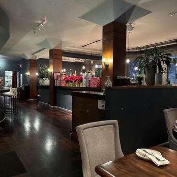 Sun and Moon - Thai Near Me - San Francisco, California Sun and Moon - Thai Near Me - San Francisco, California