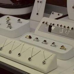 Hobbs Jewelers