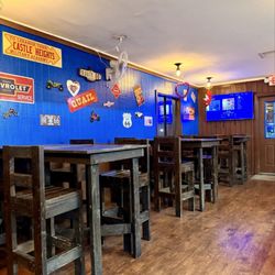 Tacos Los Carnales - Inside