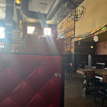 Twisted Oak Tavern - View from my booth - American Near Me - Camarillo, California
