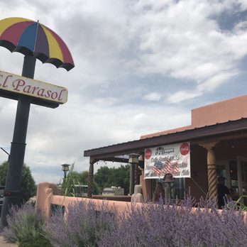 El Parasol - Beautiful outdoor eating area - Mexican Near Me - Santa Fe, New Mexico El Parasol - Beautiful outdoor eating area - Mexican Near Me - Santa Fe, New Mexico