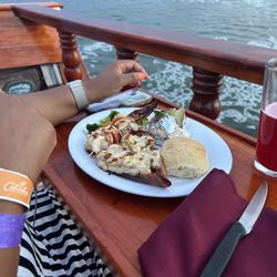 The Colombus Lobster Dinner Cruise - Lobster dinner