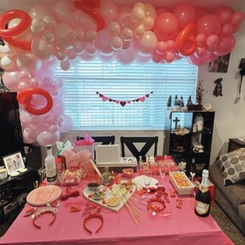 Alys Balloons - Balloon Services Near Me Alys Balloons - Balloon Services Near Me
