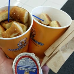 Auntie Anne's - Hard pretzels, what a shame