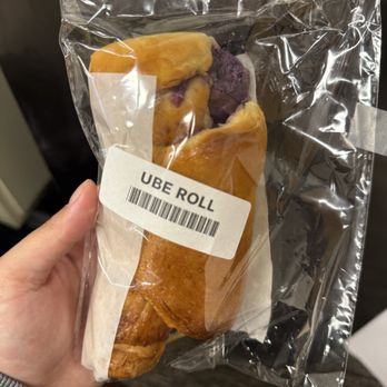 Ginelle's Bakery - Ube roll - Bakeries Near Me - Elk Grove, California Ginelle's Bakery - Ube roll - Bakeries Near Me - Elk Grove, California