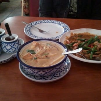 Thai Hut 2 - Green curry with tofu, pad pet with pork - Thai Near Me - Tacoma, Washington