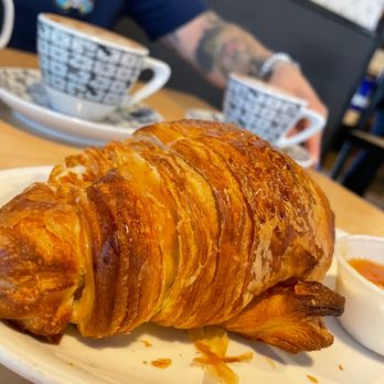 Blacksmith - Coffee & Tea Near Me - Houston, Texas