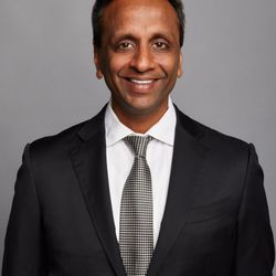 Manuj C Singhal, MD - Orthopedic Associates - Dr. Singhal 2025