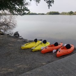 Kayak Bateman - Sit In and Sit On kayaks.