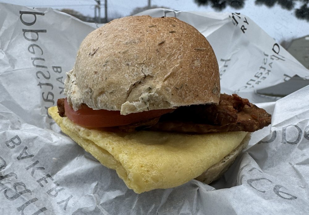 Happenstance Bakery & Coffee Roastery Logo