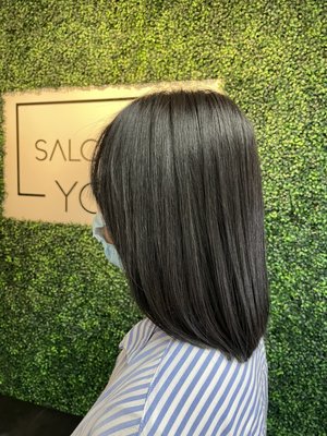 Straight Perm(매직) / Keratin Treatment - Straight Perm - Permanent straightening process; No bleach; Retouch recommended every 6 months - 1 year
Keratin Treatment - Temporary straightening process, anti frizz treatment ; Last 4-6 months Straight Perm(매직) / Keratin Treatment - Straight Perm - Permanent straightening process; No bleach; Retouch recommended every 6 months - 1 year
Keratin Treatment - Temporary straightening process, anti frizz treatment ; Last 4-6 months