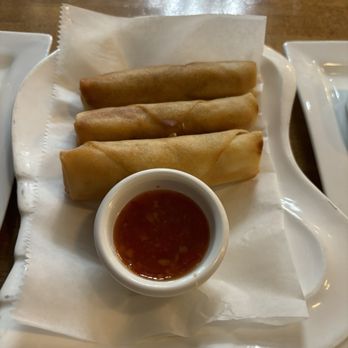 One Sushi - vegetable 3 Piece Deep Fried Spring Roll - Sushi Bars Near Me - Sandy Springs, Georgia