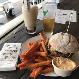 Coke Spider, Matilda Bay Milk Yak Ale, kangaroo burger, side of sweet potato chips and spicy piri piri sauce Coke Spider, Matilda Bay Milk Yak Ale, kangaroo burger, side of sweet potato chips and spicy piri piri sauce