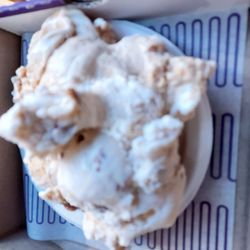 Insomnia Cookies