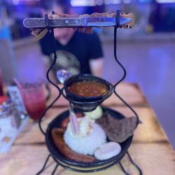 Fonda Dulce Jesus Mio Miami - Bandeja paisa