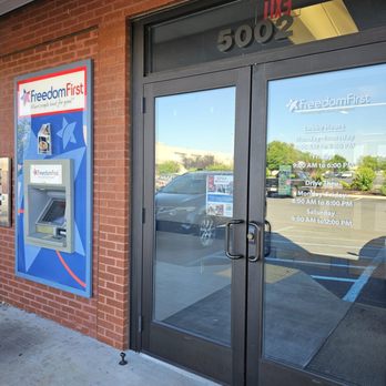 Freedom First Credit Union - The main entrance to the Freedom First Credit Union Crossroads branch and its modern ATM machine outside. - Banks & Credit Unions Near Me - Roanoke, Virginia