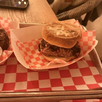 Soul & Smoke Avondale - Brisket sandwich - Barbeque Near Me - Chicago, Illinois