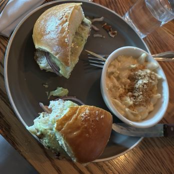 Whiskey Cake Kitchen & Bar - Chickenbirdger and Mac and cheese - New American Near Me - Katy, Texas Whiskey Cake Kitchen & Bar - Chickenbirdger and Mac and cheese - New American Near Me - Katy, Texas