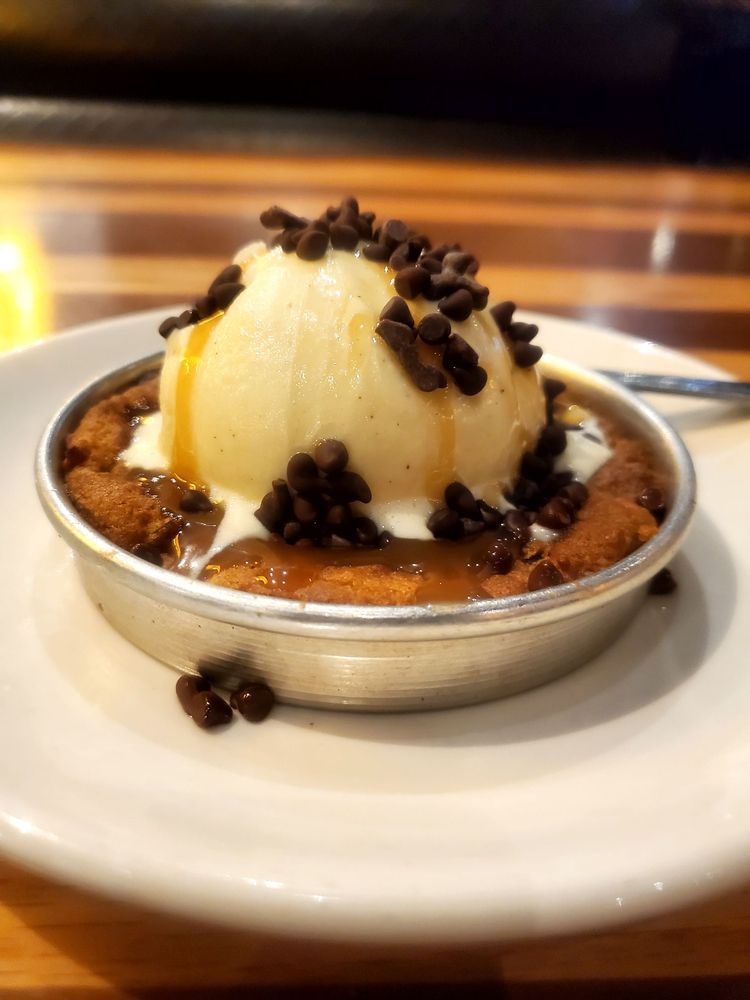 BJ's Restaurant & Brewhouse Carlsbad — Carlsbad