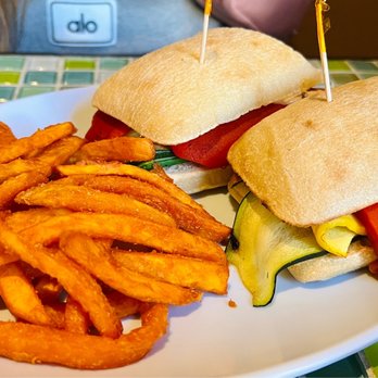 Rachel's Kitchen - Vegetarian sandwich with Side Sweet Potato Fries - Breakfast & Brunch Near Me - Henderson, Nevada