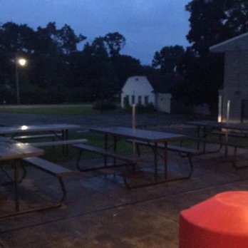Plank Road Ice Cream - Benches - Ice Cream & Frozen Yogurt Near Me - Syracuse, New York Plank Road Ice Cream - Benches - Ice Cream & Frozen Yogurt Near Me - Syracuse, New York