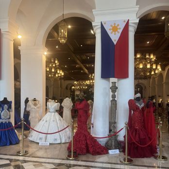Manila Hotel - Inside the Manila Hotel where Filipinianas are beautifully displayed. - Hotels Near Me - Manila, NCR Manila Hotel - Inside the Manila Hotel where Filipinianas are beautifully displayed. - Hotels Near Me - Manila, NCR