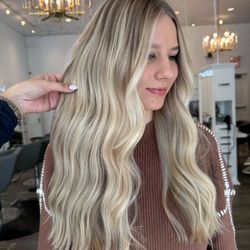 J Gold Salon