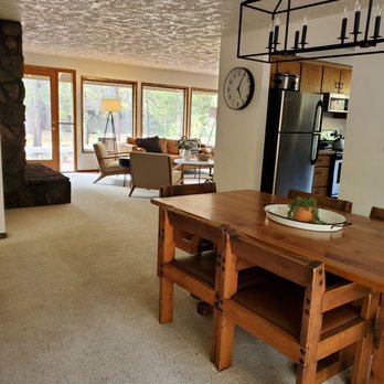 Bennington Properties - Vacation Rentals Near Me - Sunriver, Oregon