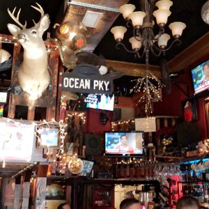 Broadway Dive Bar on Yelp