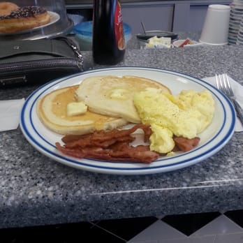 Richy's - This place is a hidden Gem! Breakfast is awsome good!Great service with a friendly smile !I will be back with the family. - Breakfast & Brunch Near Me - Hyde Park, Massachusetts