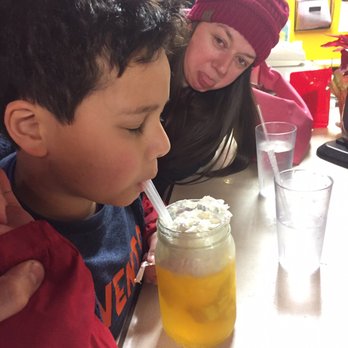 Southern Kitchen - Little bear and mama bear enjoying a mango sweet tea! - Southern Near Me - Tacoma, Washington