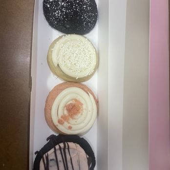 Crumbl - Vallejo - Bakeries Near Me - Vallejo, California Crumbl - Vallejo - Bakeries Near Me - Vallejo, California