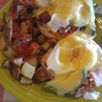 Window Box Cafe - California benedict - American Near Me - Rocklin, California