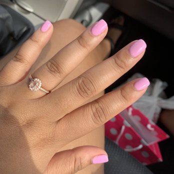 Lúa Nail Spa - Excellent gel manicure done by Quyen. - Nail Salons Near Me - Odenton, Maryland