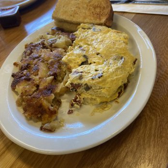 Avenue Grill - American Near Me - Lodi, California Avenue Grill - American Near Me - Lodi, California