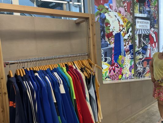 BLUE USED Vintage Clothing ROOM by null