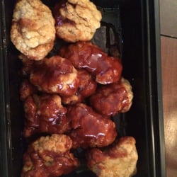Pasquale's Pizzeria - Boneless wings... hardly any sauce!
