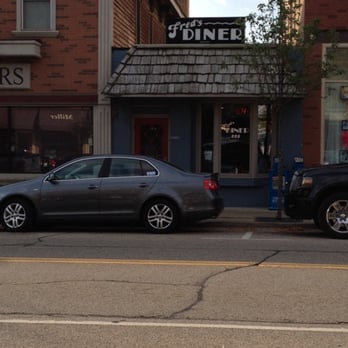 Fred's Diner - Tiny but powerful! - Diners Near Me - Grayslake, Illinois