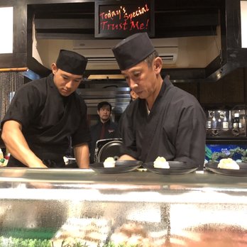 Sushi Sasabune - The wonderful chefs. - Sushi Bars Near Me - Honolulu, Hawaii