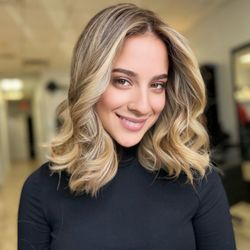 Brazilian Beauty by an Authentic Brazilian - Blond balayage
